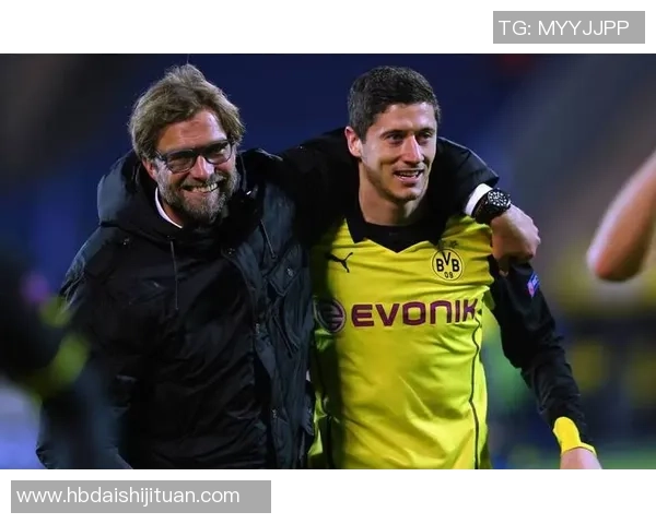 大熊在足球界的传奇故事与他背后的明星身份揭秘